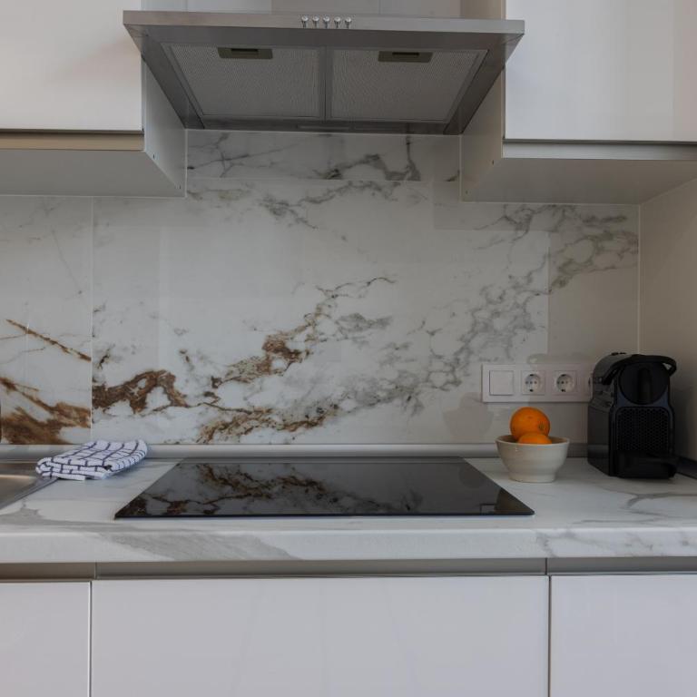 FLORIT FLATS - Urban Retreat Apartments AC & WiFi - Studio-Apartment mit 1 Doppelbett - 10