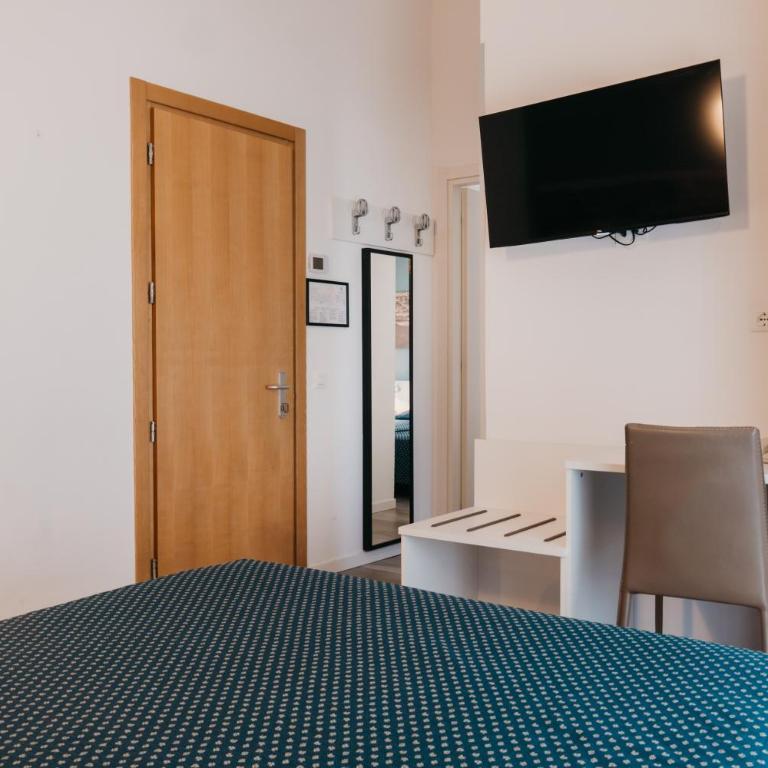 Hotel Marina - Chambre Familiale (2 Adultes et 2 Enfants) - 5