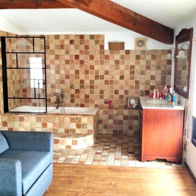 Maison de 85 m avec jardin à 300m de la mer - Maison de Vacances - 10