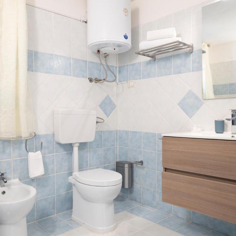 House with Garden Near the Beach and AC - Casa con 2 Camere da Letto - 18