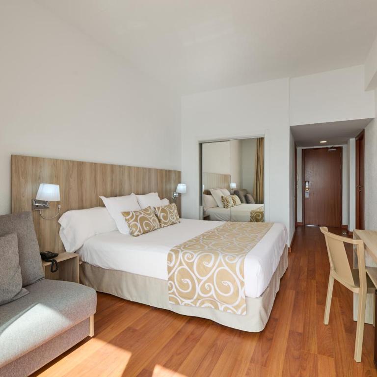 AluaSun Doblemar - Habitación Doble Superior con vistas frontales al mar Menor - 2