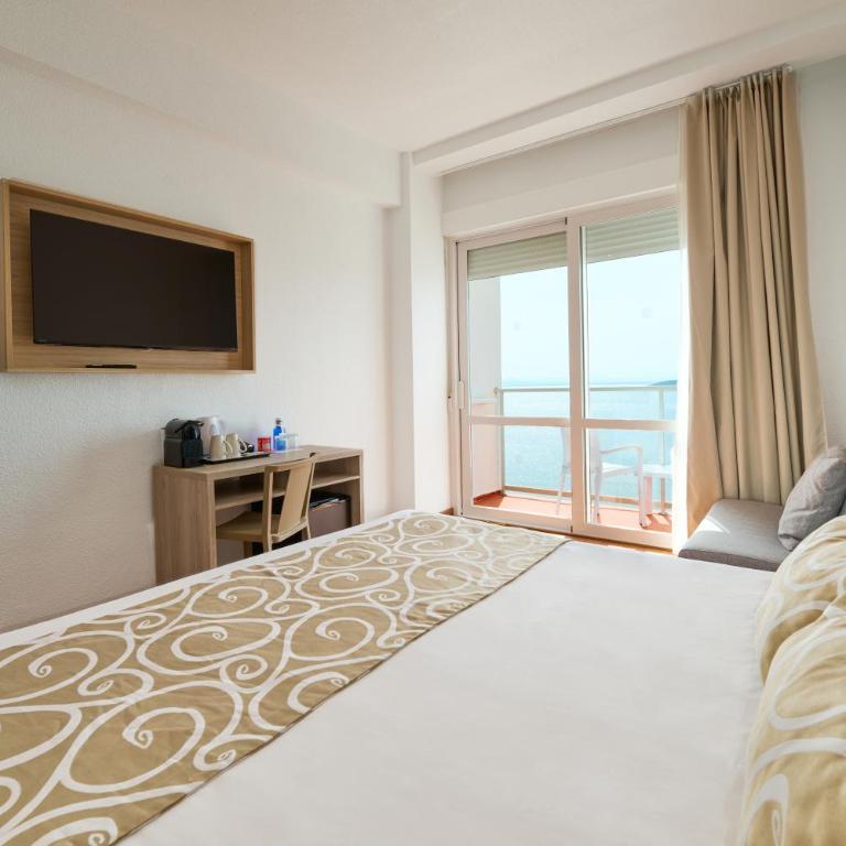 AluaSun Doblemar - Habitación Doble Superior con vistas frontales al mar Menor - 4