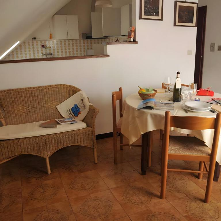 Mansarda a Moneglia - Appartamento Deluxe con 2 Camere da Letto e Balcone - 2