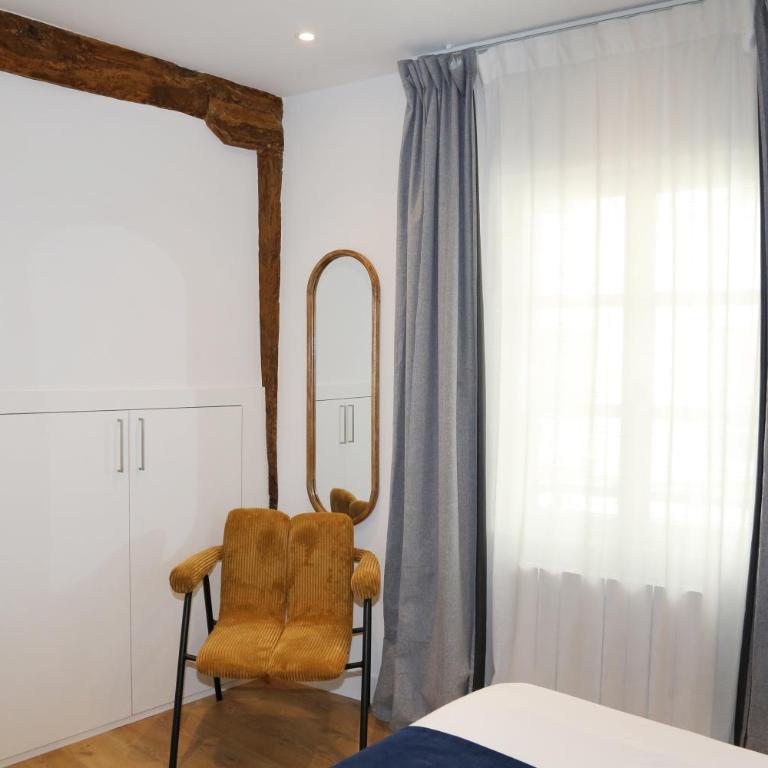 Piso de 3 habitaciones frente a la Catedral - Apartment mit 3 Schlafzimmern - 6