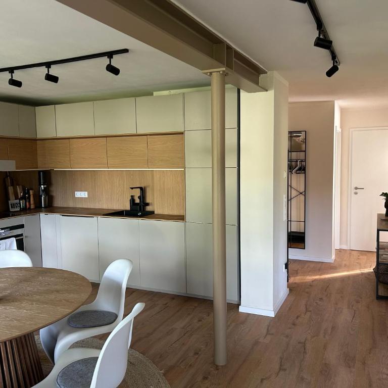 LoisachLodge - zwischen Loisach und Zugspitze - Apartamento con vistas y balcón - 11