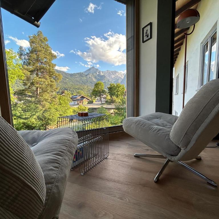 LoisachLodge - zwischen Loisach und Zugspitze - Apartamento con vistas y balcón - 2