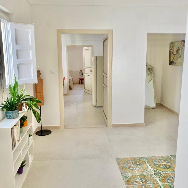 Palazzo 700 - Deluxe King Suite 3rd Floor - 22