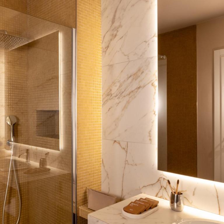 Hotel City Palazzo Dei Cardinali - Suite - 4