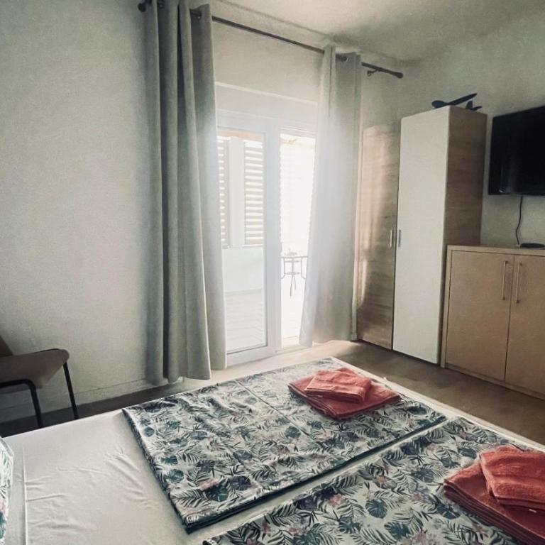 Guesthouse HHL - Liman ll - Double Room with Patio - 9