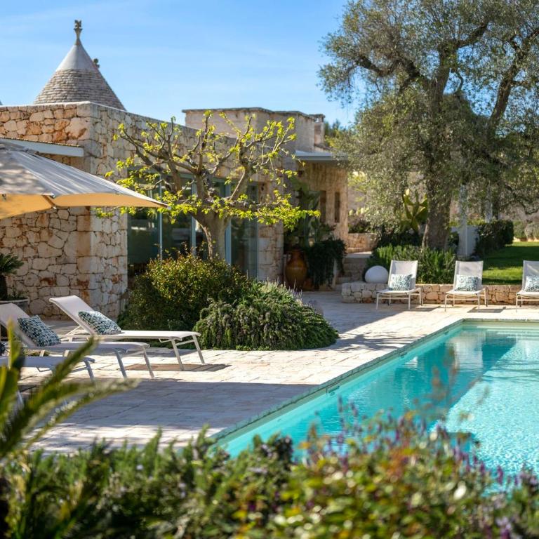 Magical trullo with panoramic view of ancient town - Villa - 5