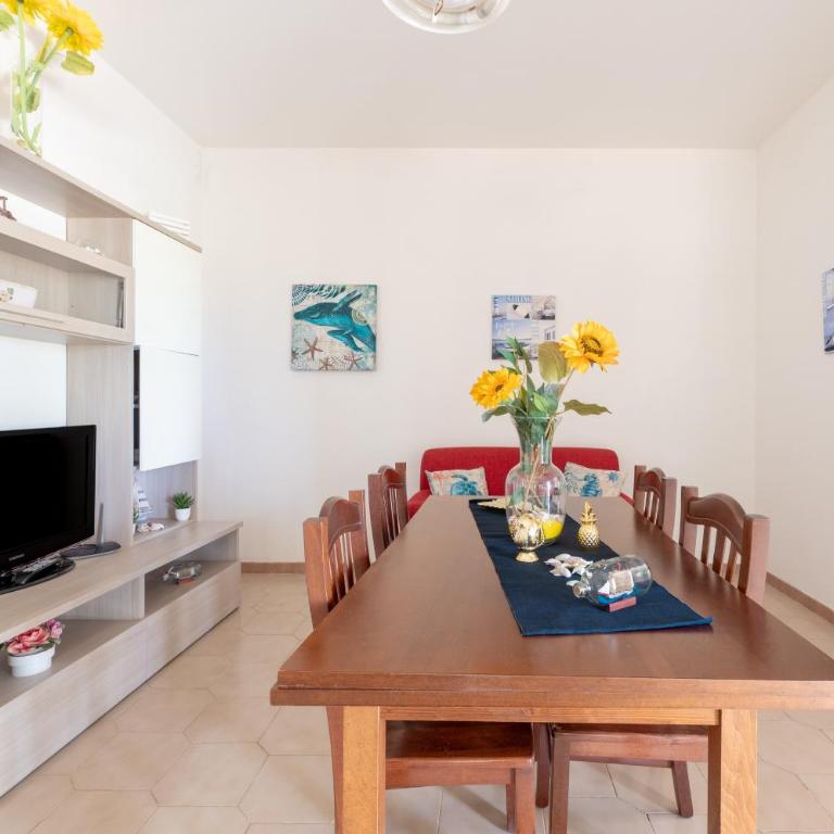 Claudia Bay Villa - Three-Bedroom House - 5