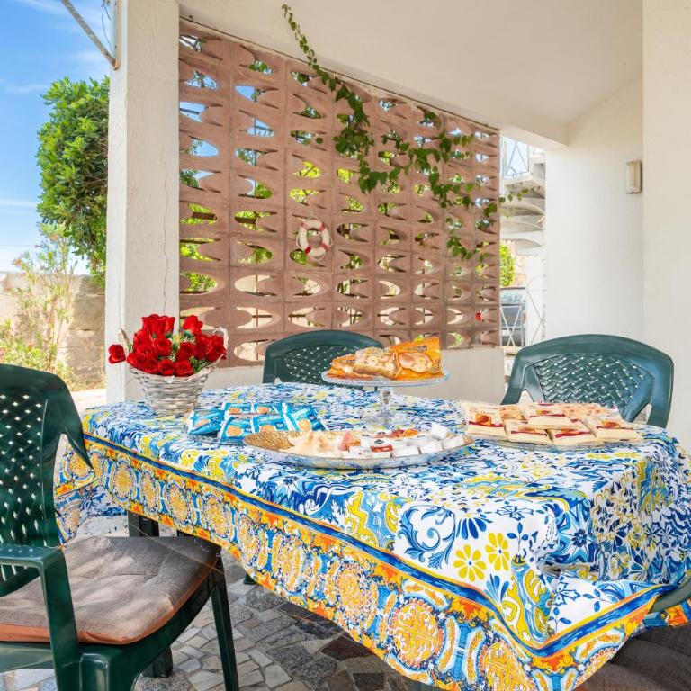 Claudia Bay Villa - Three-Bedroom House - 1