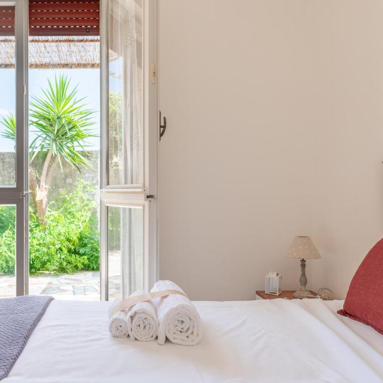 Claudia Bay Villa - Three-Bedroom House - 11