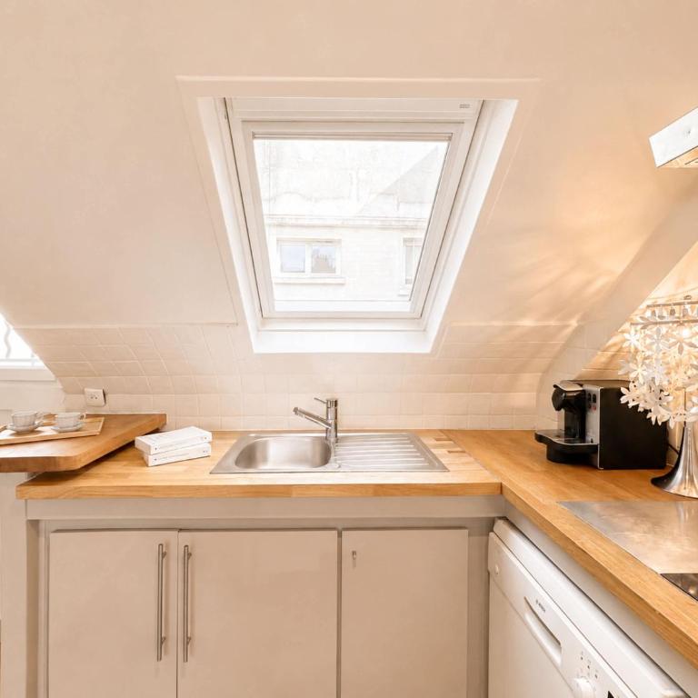Saint-Germain-des-Pres- Deluxe duplex for 5 - Apartment - 11