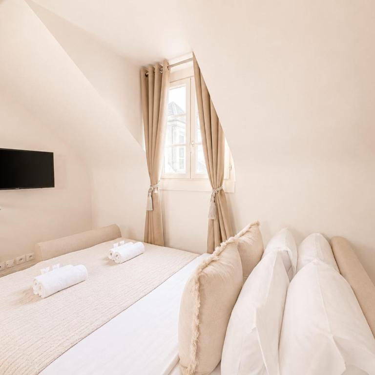 Saint-Germain-des-Pres- Deluxe duplex for 5 - Apartment - 18