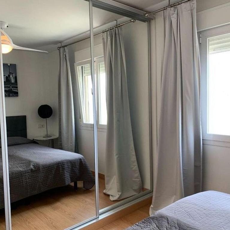 Apartamento con 2BDR y Vista al mar - Appartement 2 Chambres avec Balcon et Vue sur la Mer - 10