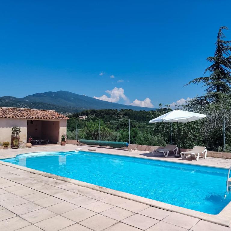 Gîte au pied du Mont Ventoux - Terrasse, piscine, nature - Appartement 1 Chambre - 25