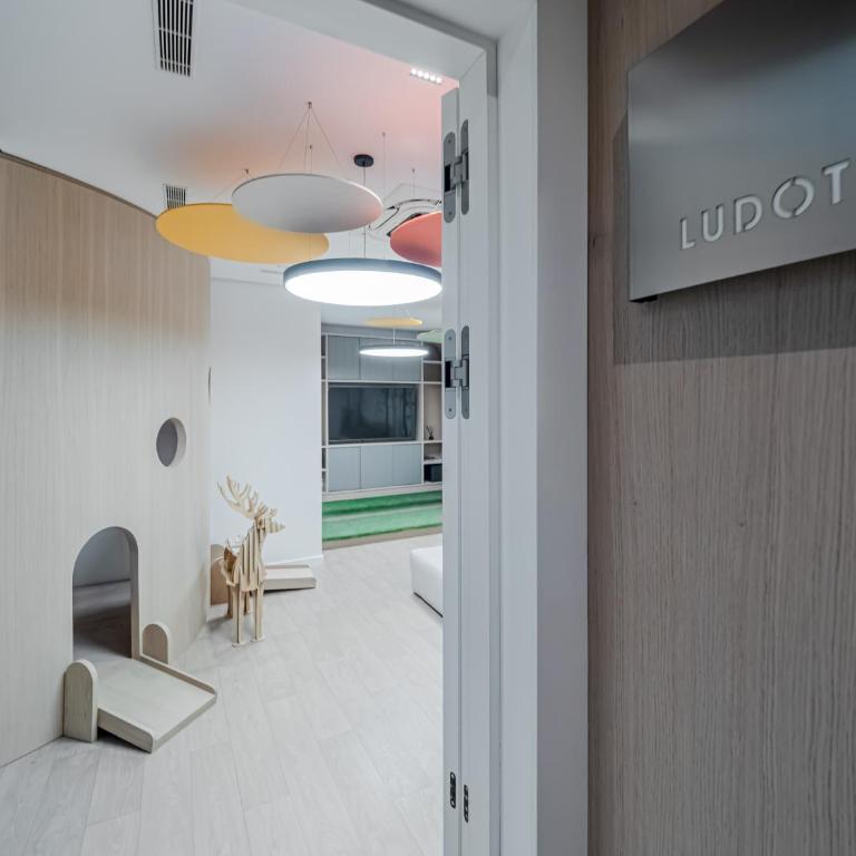 WintowinRentals Málaga Tower - Apartamento de 3 dormitorios - 18
