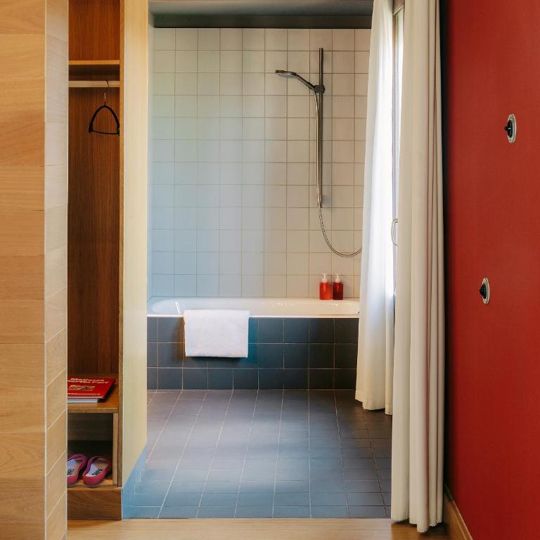 Casa Camper Barcelona - Camper Corner Suite - 1