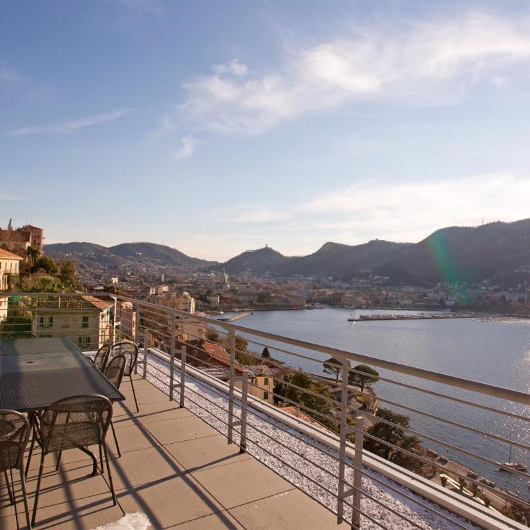 Executive Penthouse Como Condo sleeps 5 by Italian Apartments - Appartamento Attico - 29