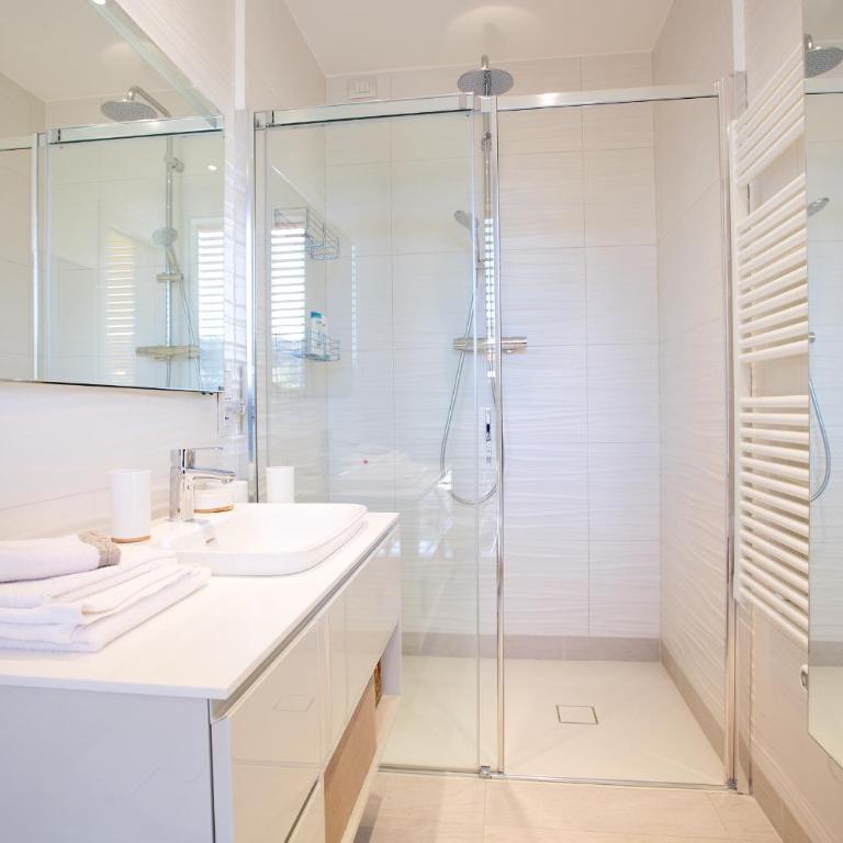 Executive Penthouse Como Condo sleeps 5 by Italian Apartments - Appartamento Attico - 39