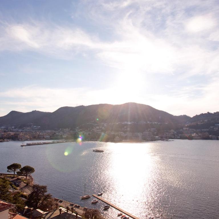 Executive Penthouse Como Condo sleeps 5 by Italian Apartments - Appartamento Attico - 53