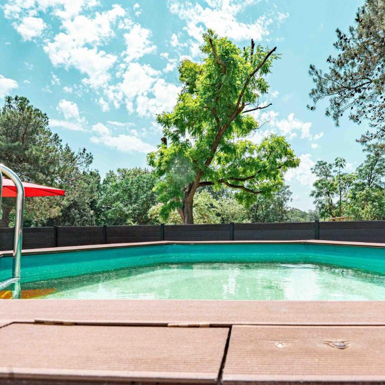 Air-conditioned house with pool sleeps 6 - Maison de Vacances - 2