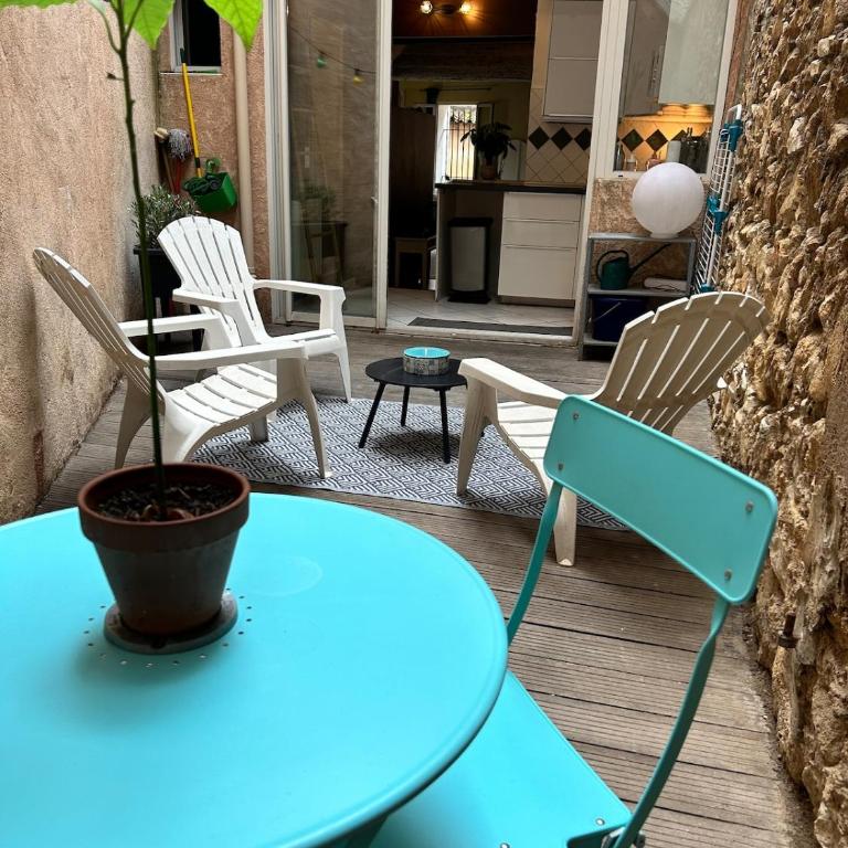 Terrasse pivée en centre historique - Appartement 2 Chambres - 37