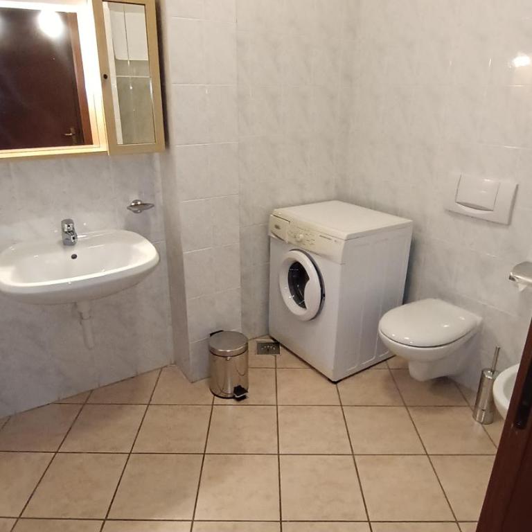Casa Vacanze Touring - Appartamento con Balcone - 7