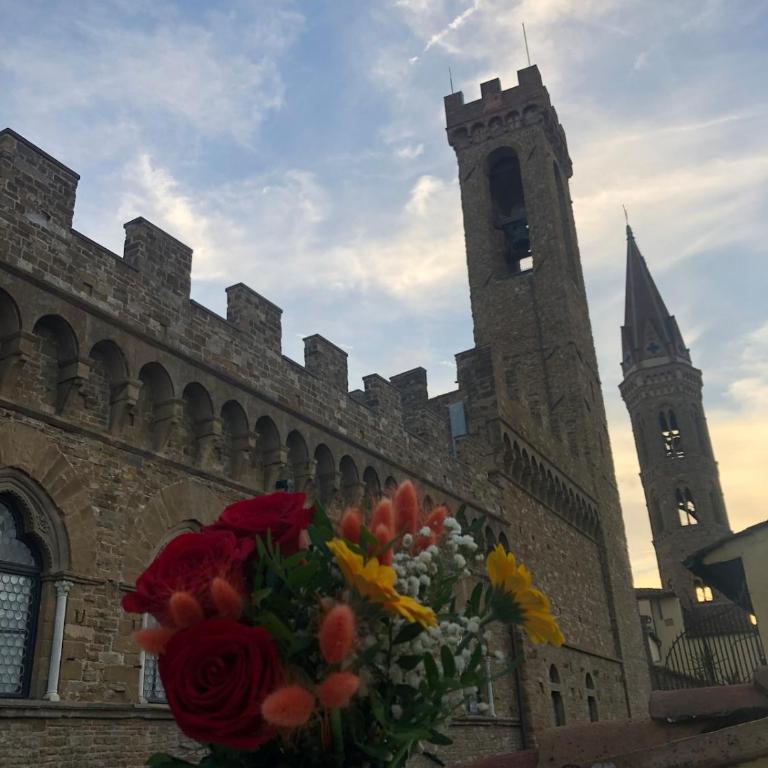 House with terrace overlooking the Bargello - Two-Bedroom Apartment - 24