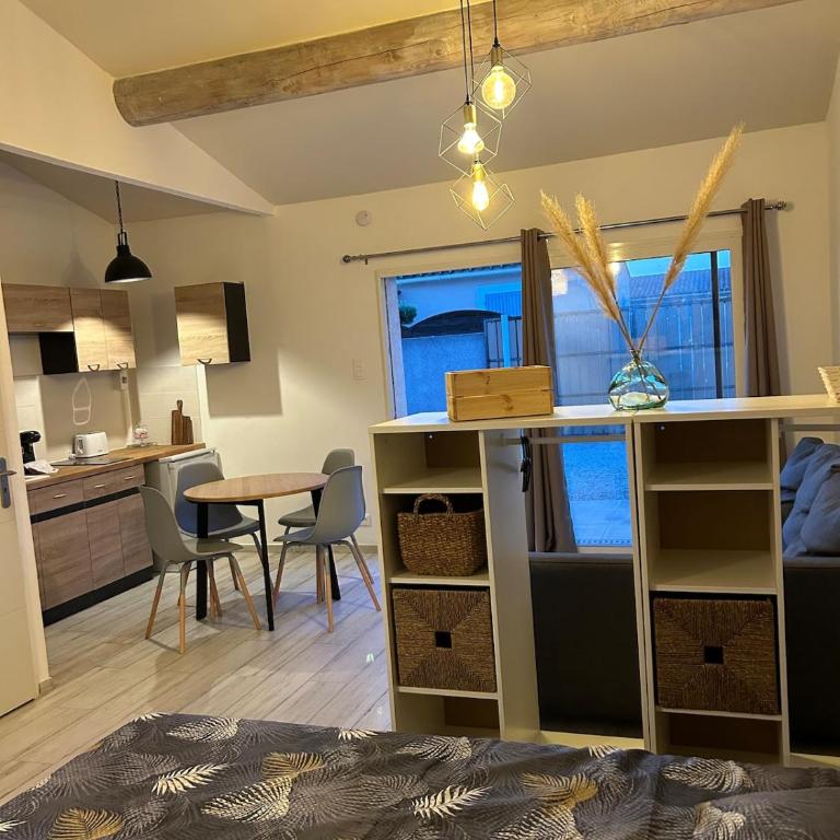 Studio cosy avec jardin Clim & charme Provençal - Appartamento con 1 Camera da Letto - 5