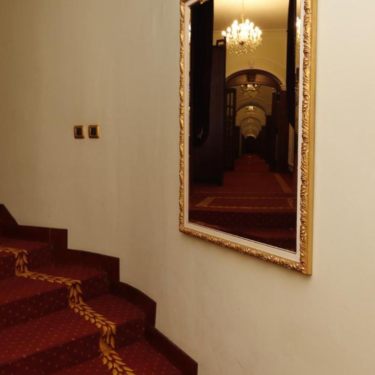 Garni Hotel Leopold I - Superior Doppelzimmer mit Flussblick - 13