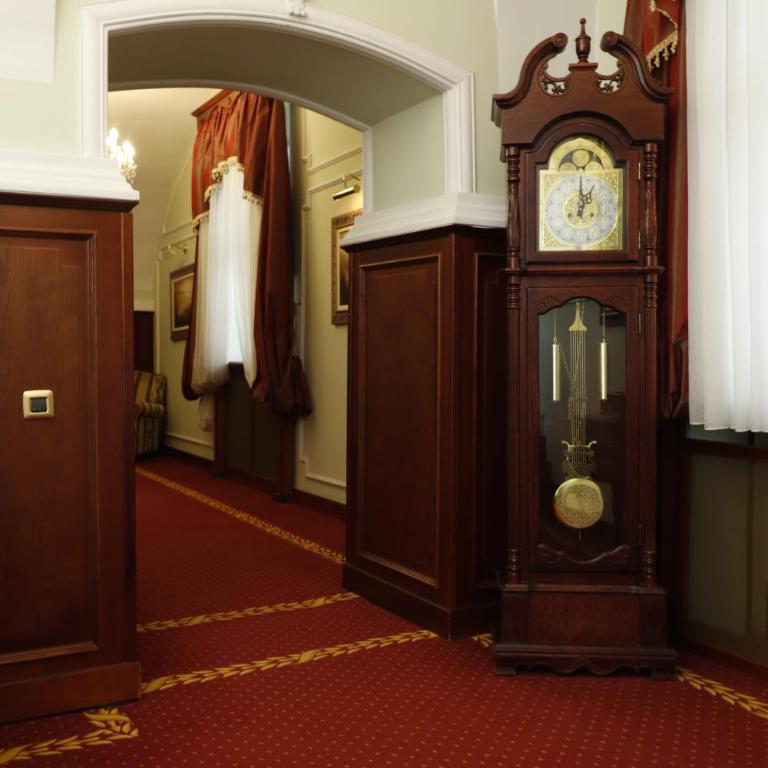 Garni Hotel Leopold I - Superior Doppelzimmer mit Flussblick - 14