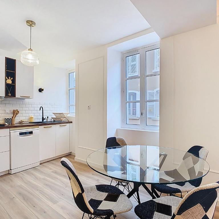 Le Catalan, centre ville, 4 personnes, 2 chambres, charme - Appartement Standard 2 Chambres - 17