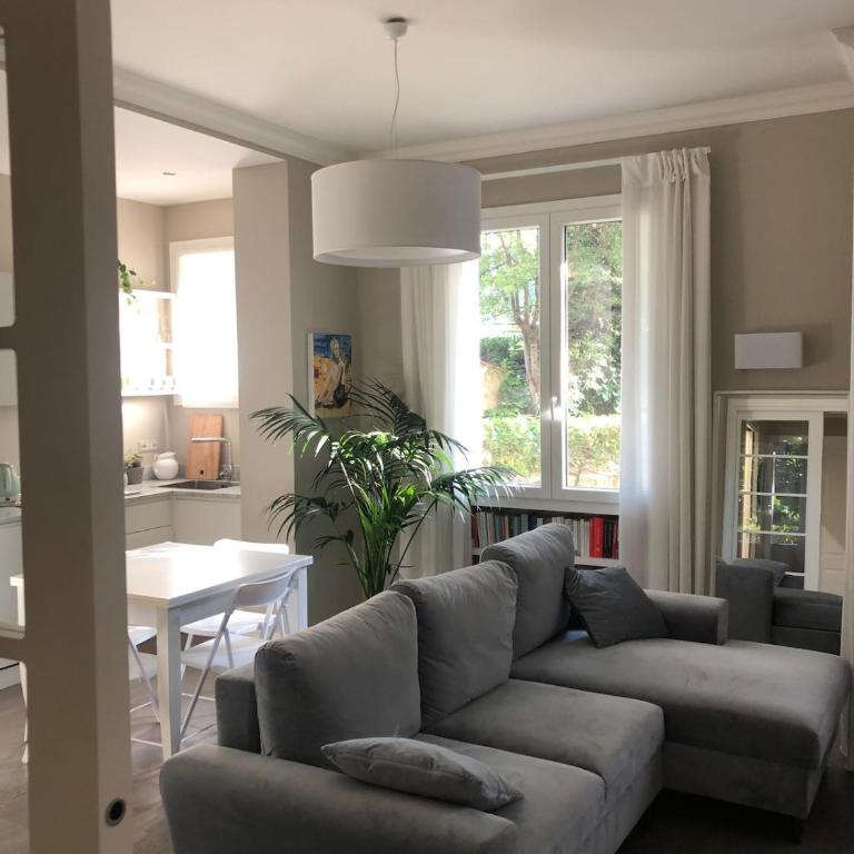 Modern apartment near Piazzale Michelangelo and Arno River - Two-Bedroom Apartment - 6