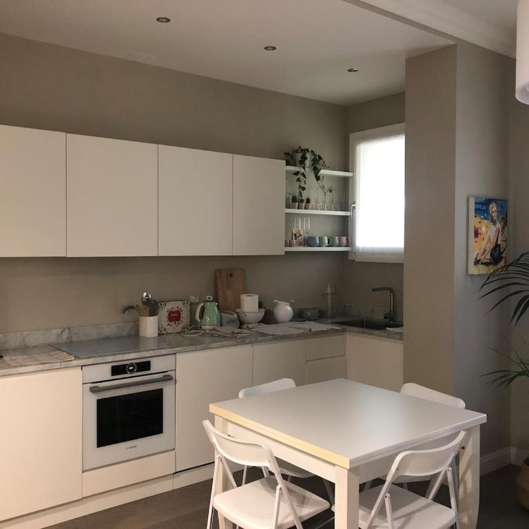 Modern apartment near Piazzale Michelangelo and Arno River - Two-Bedroom Apartment - 19