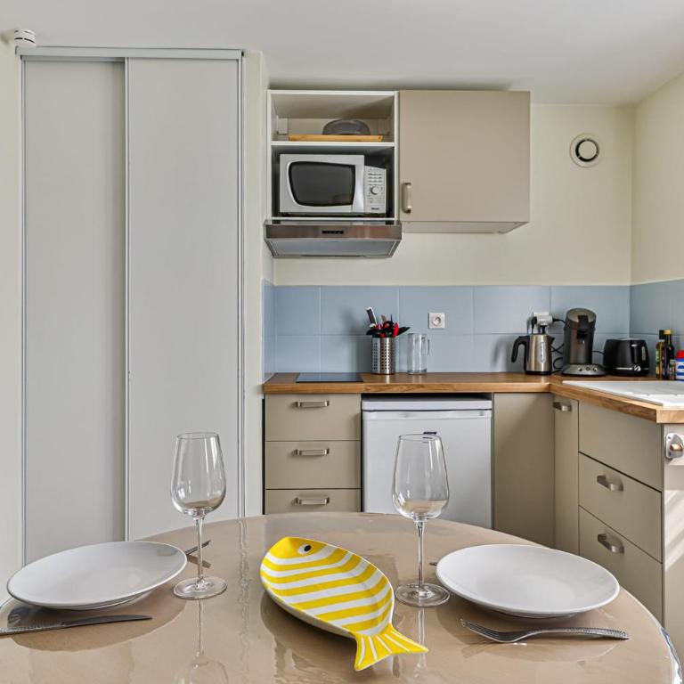 Cozy Beach Studio Walk to Ocean Market & Cafés - Studio - 5