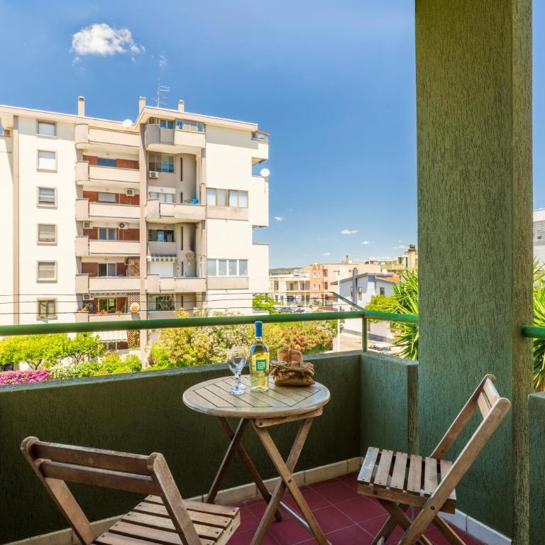 Relax and Comfort near Poetto Beach, Wi-Fi & AC - Appartamento con 1 Camera da Letto - 10