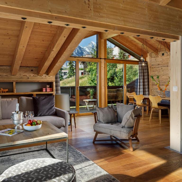 Eiger Mürren Swiss Quality Hotel - Unique Suite with 3 Bedrooms and Eiger mountain view - 4