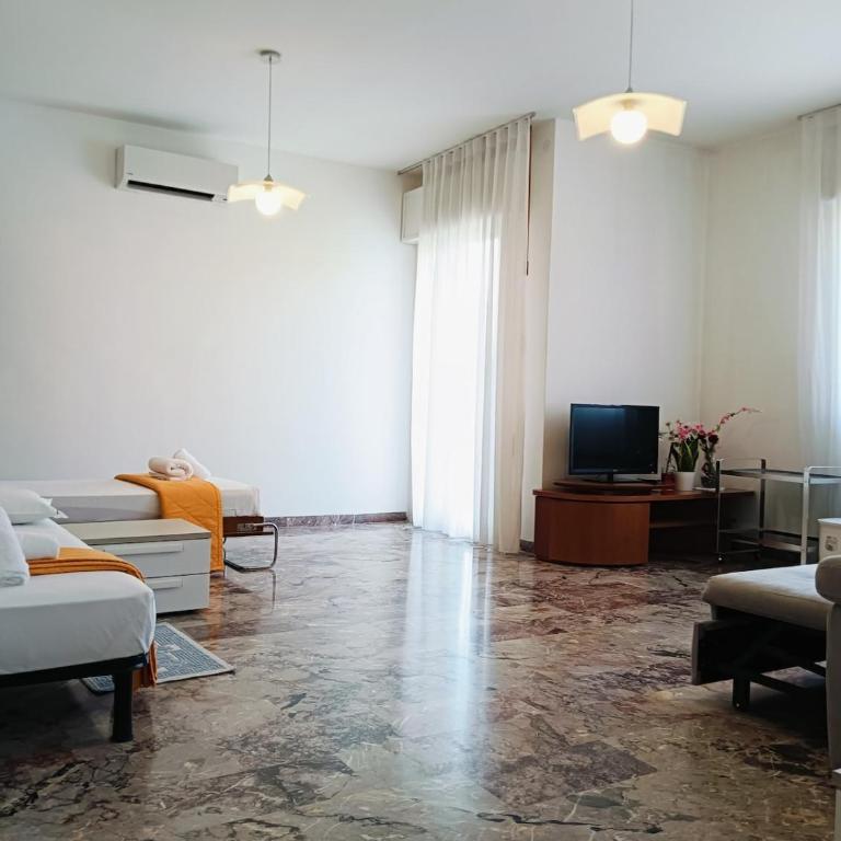Aaron guest house 4 - Appartamento con 1 Camera da Letto - 10