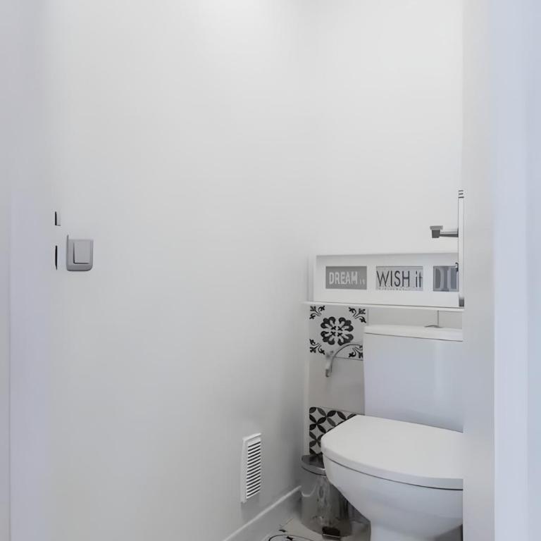 Beautiful & spacious 2 bed Apt near Nice Center - Appartement 2 Chambres - 22