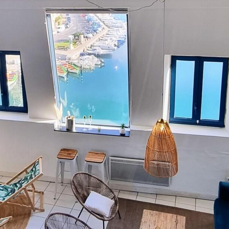 Le Tassigny, Duplex Superbe Vue sur les Quai, Centre Historique - Apartamento - 5