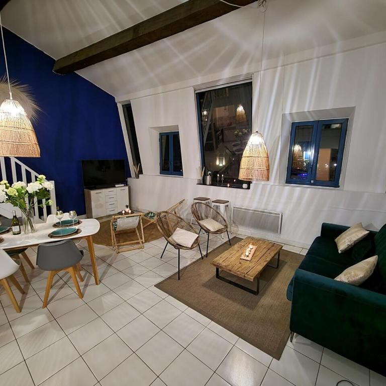 Le Tassigny, Duplex Superbe Vue sur les Quai, Centre Historique - Apartamento - 16