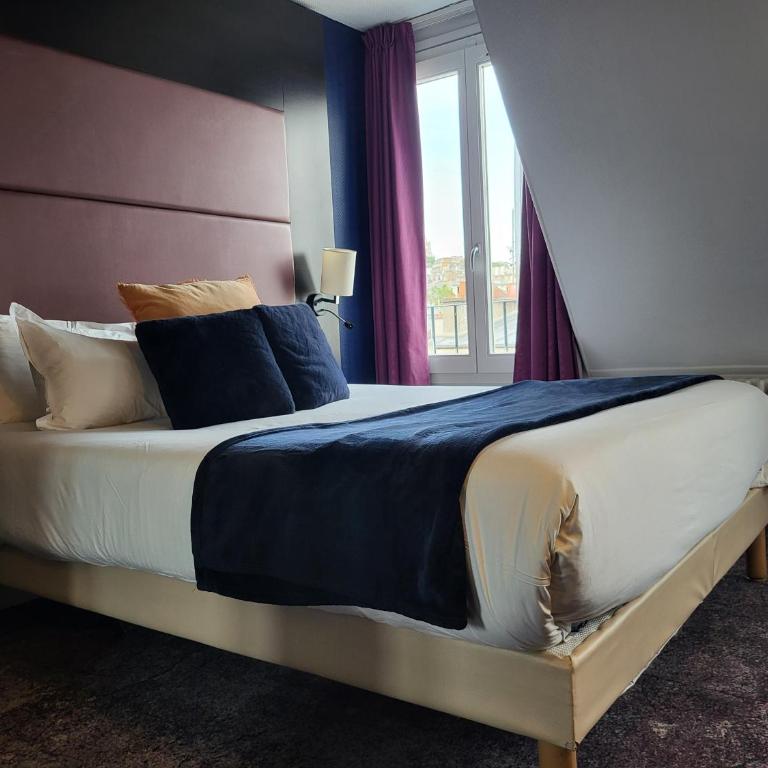 Accueil Hôtel Paris Pigalle Montmartre - Hôtel rénové - Chambre Familiale Standard - 10