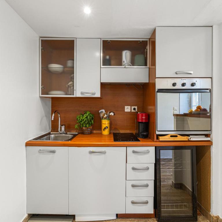 Duplex facing the Port - Old Nice - Beach within walking distance - Appartement 1 Chambre - 11