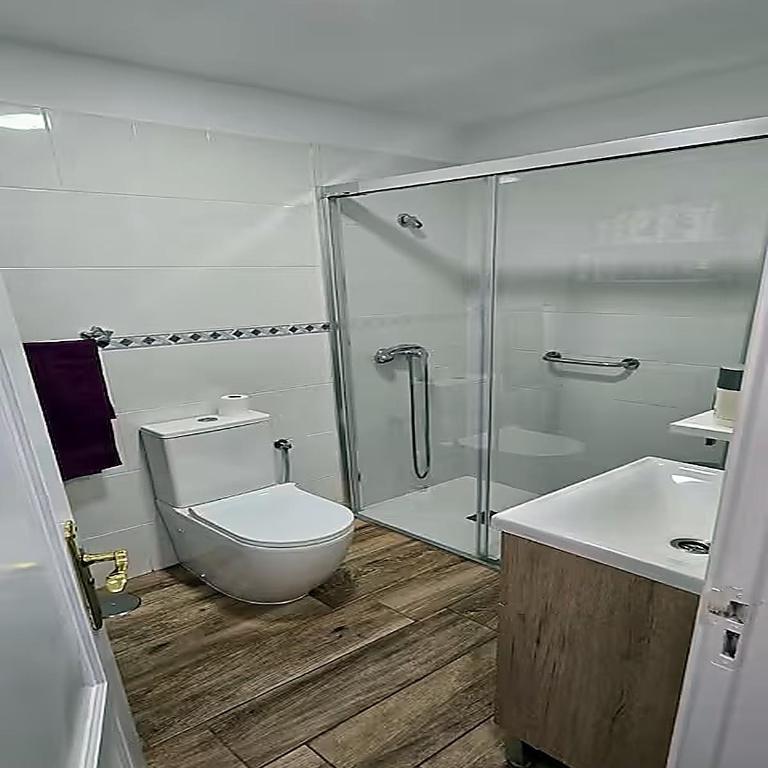 California Studio with balcony and pool in Playa Jardin! - Apartamento de 1 dormitorio - 2