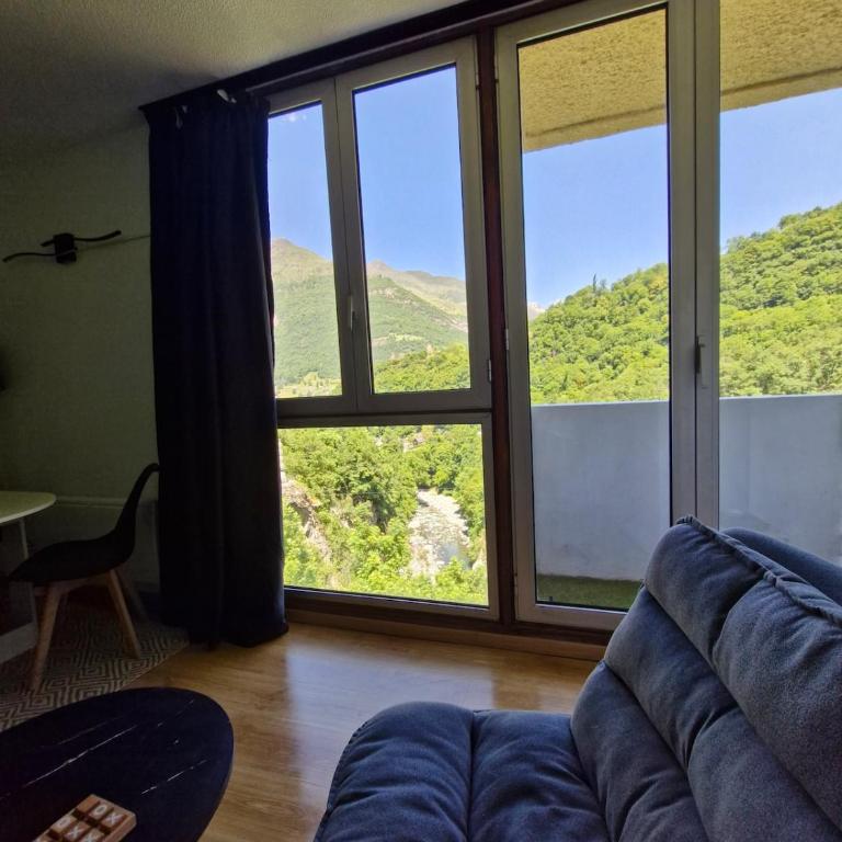 Studio avec balcon proche ski et thermes - Appartement 2 Chambres - 10