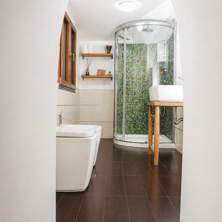 Montesantogroup Sorrento Room - Vierbettzimmer mit eigenem Bad - 3