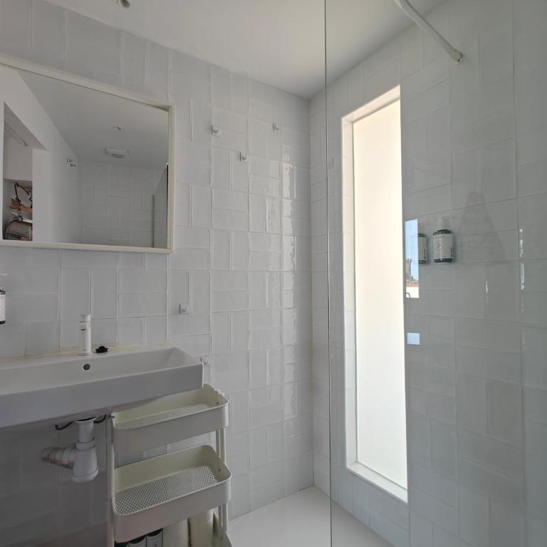 Hostal Boutique Sa Nansa - Apartamento de 2 dormitorios con terraza y vistas al mar - 3