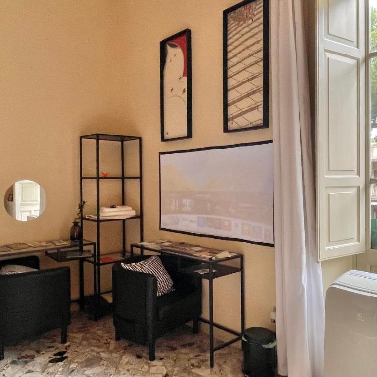 Three Rooms - Zimmer mit Queensize-Bett und Balkon - 6